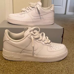 NIKE AIR FORCE 1 ‘07